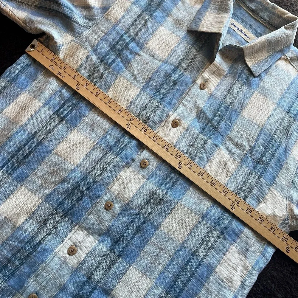 Tommy Bahama Mens M Short Sleeve Button Up Blue Plaid Silk Shirt‎